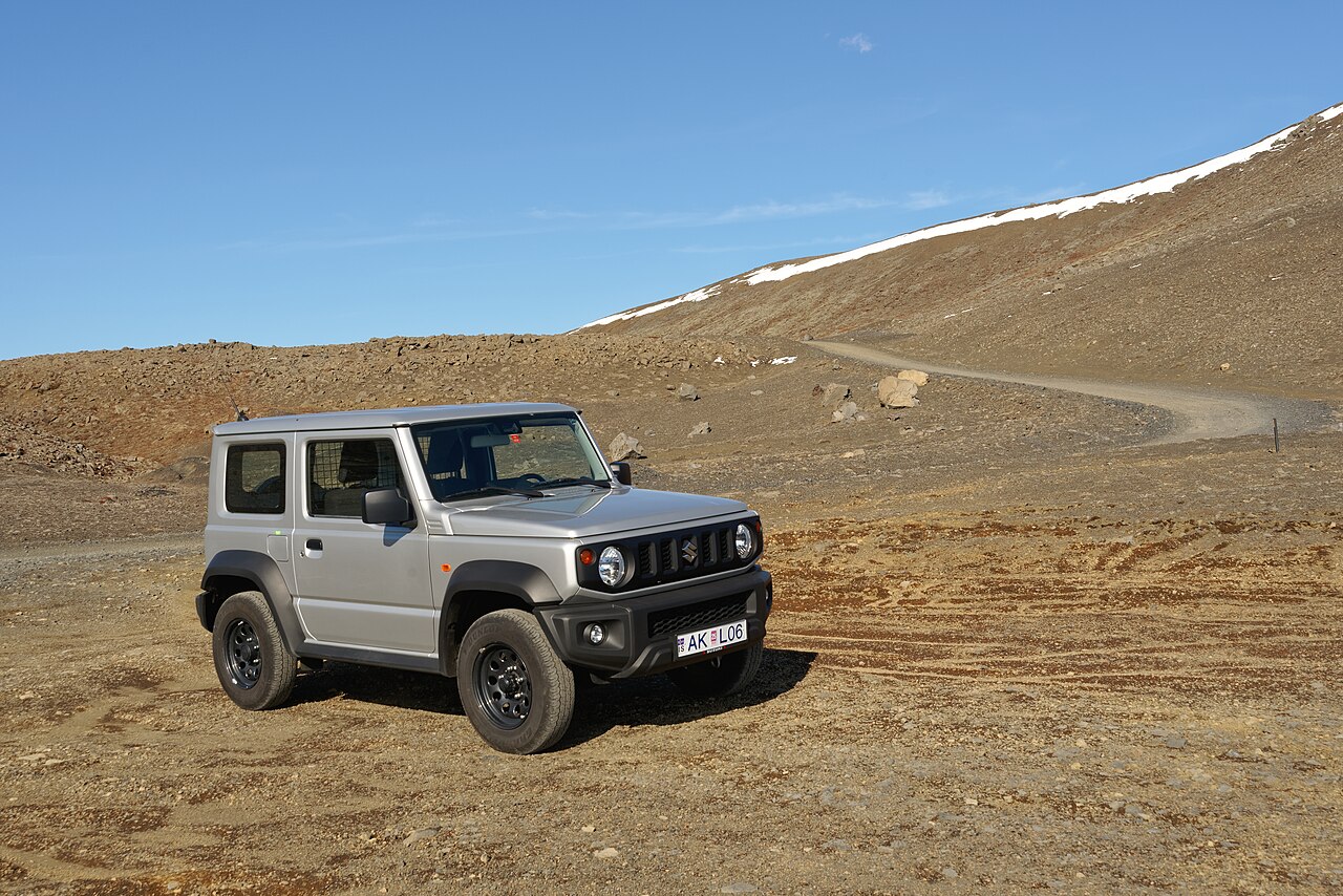 Suzuki Jimny и Solio — сравнение моделей из Японии