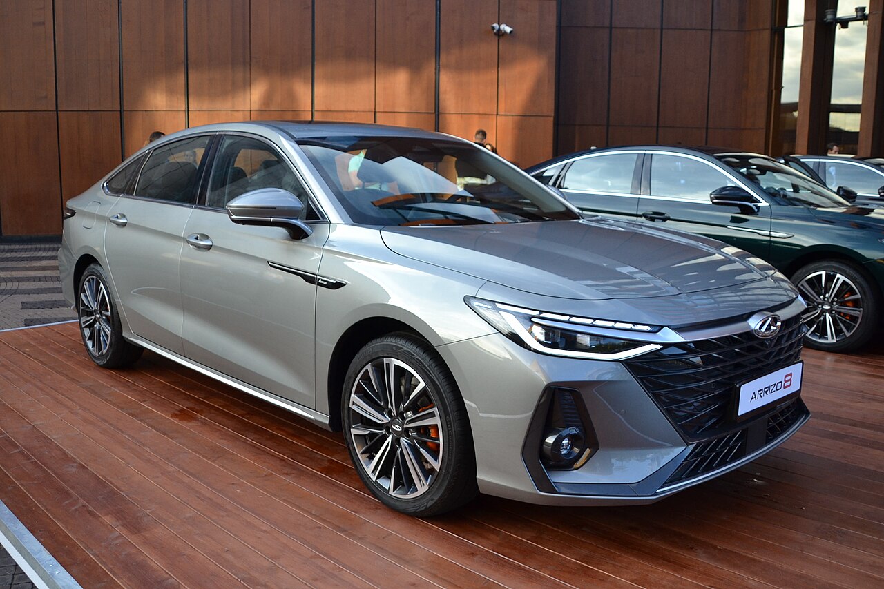 Chery Arrizo 8