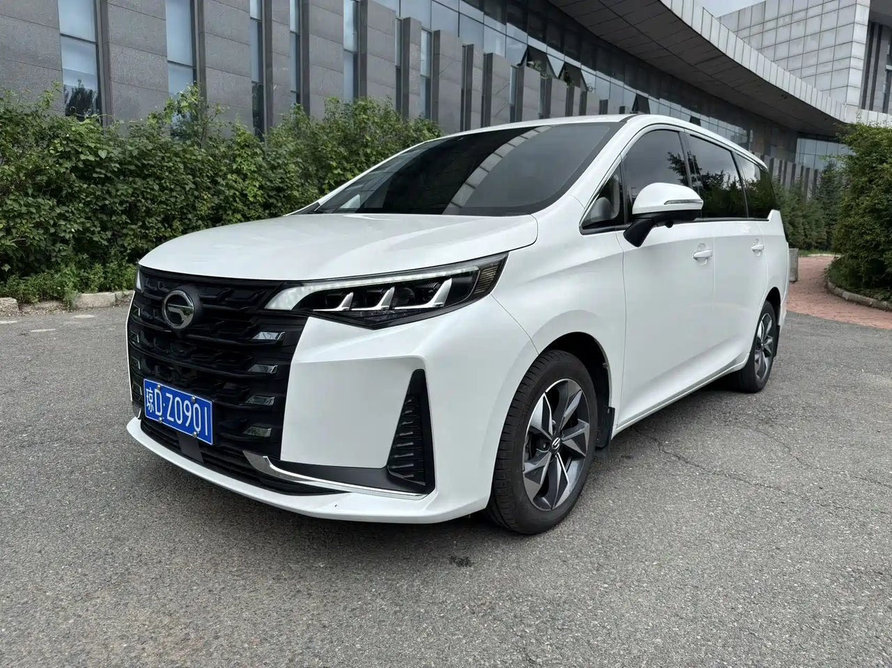GAC Trumpchi M6 2021