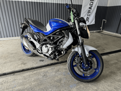 Suzuki Gladius 400