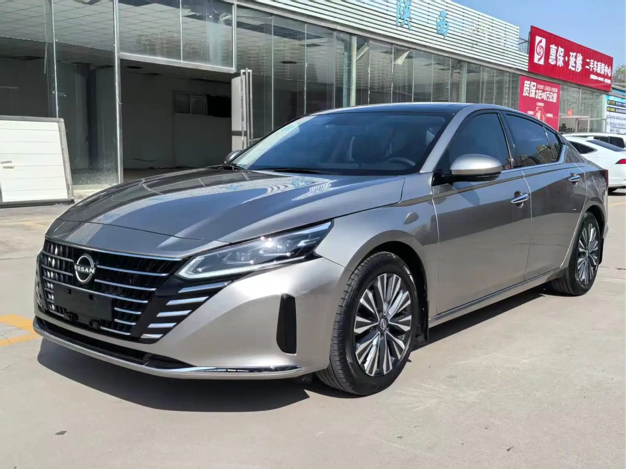 Nissan Teana 2023